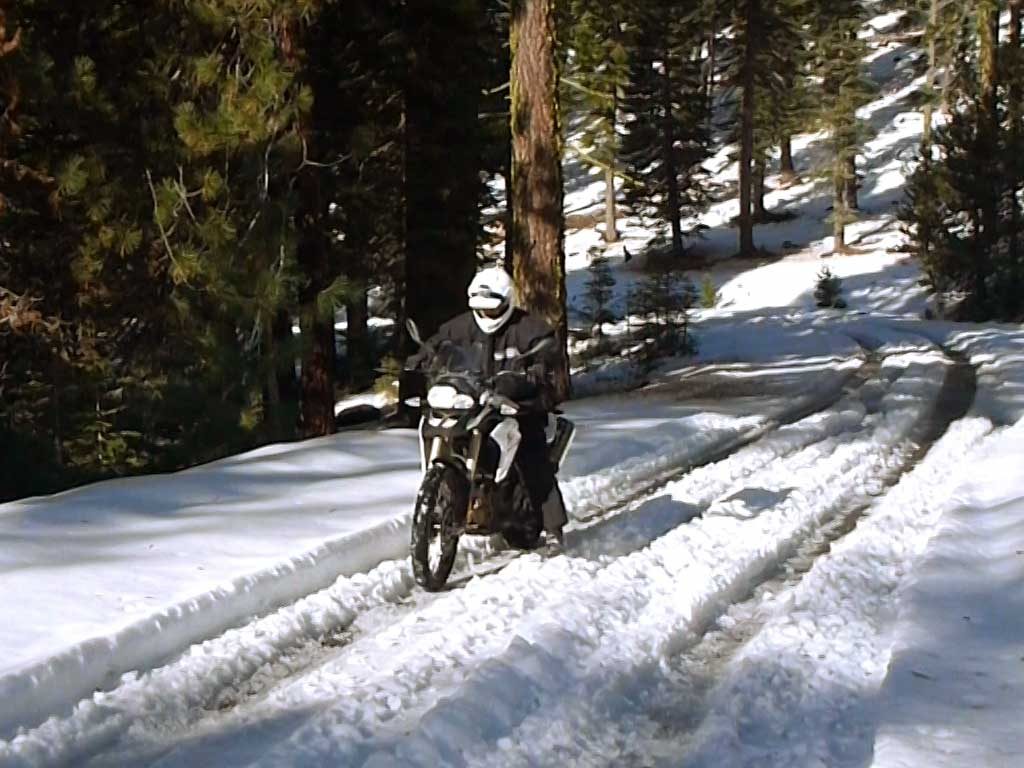 3 Important and Life Saving Tips to Follow when Riding in Cold Weather